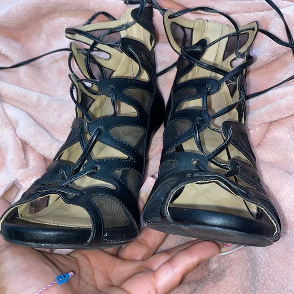 Lace up mesh shoes - Picture 3 of 5